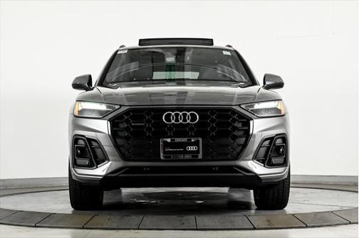 2025 Audi Q5 45 S line Premium Plus