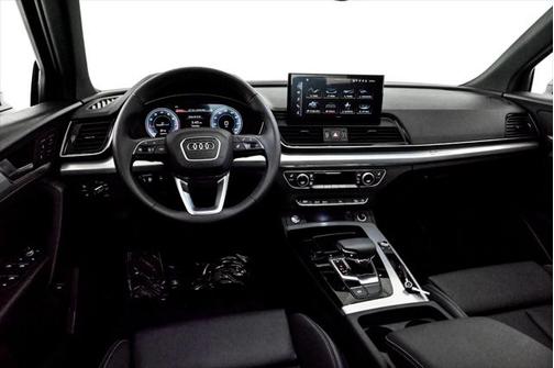 2025 Audi Q5 45 S line Premium Plus