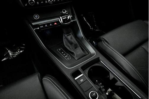 2025 Audi Q3 CERTIFIED S line Premium/ Convenience/ Black Optic