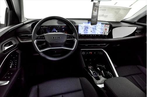 2025 Audi Q5 Premium 2.0 TFSI quattro