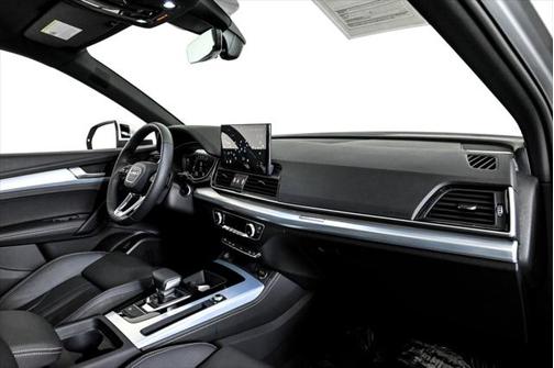 2025 Audi Q5 45 S line Premium Plus