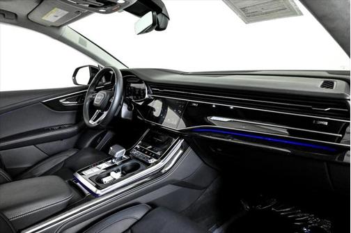2024 Audi Q8 55 Prestige