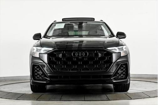 2024 Audi Q8 55 Prestige