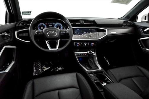 2024 Audi Q3 45 S line Premium Plus