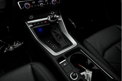 2024 Audi Q3 45 S line Premium Plus