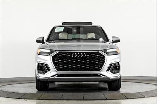 2024 Audi Q5 45 S line Premium Plus