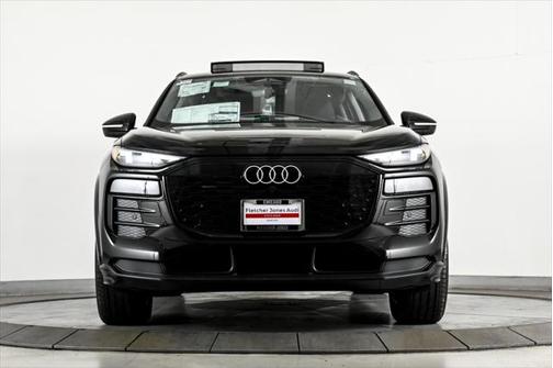 2025 Audi Q6 e-tron Premium Plus quattro