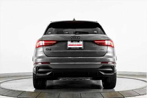 2025 Audi Q3 45 S line Premium Plus