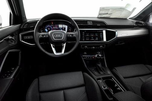 2025 Audi Q3 S line Premium 45 TFSI quattro