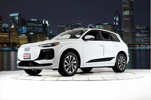 2025 Audi Q6 e-tron Premium quattro
