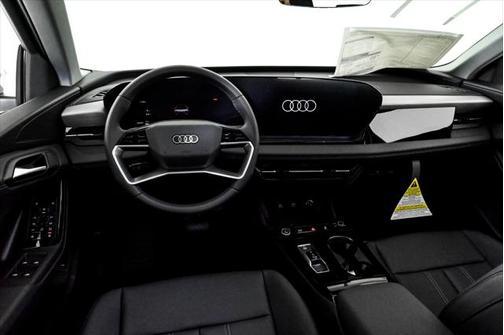 2025 Audi Q6 e-tron Premium quattro