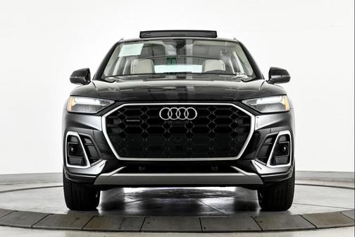 2023 Audi Q5 45 S line Premium Plus