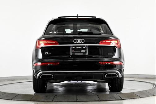 2023 Audi Q5 45 S line Premium Plus