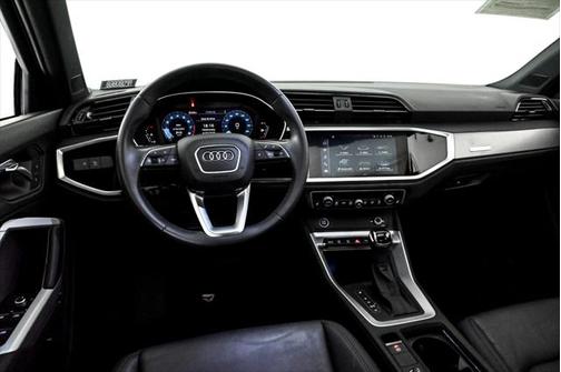 2022 Audi Q3 45 S line Premium Plus