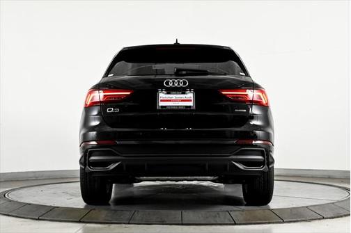 2025 Audi Q3 S line Premium 45 TFSI quattro