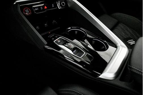 2025 Audi SQ5 3.0T Premium Plus