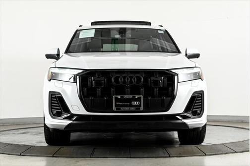 2025 Audi Q7 55 Prestige
