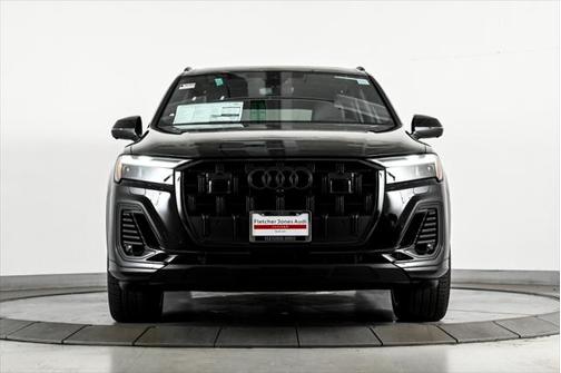 2025 Audi Q7 55 Premium Plus