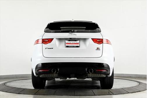 2018 Jaguar F-PACE S