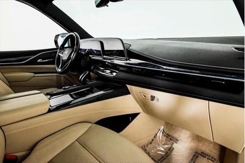 2022 Cadillac Escalade ESV Premium Luxury