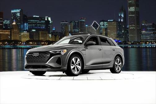 2024 Audi Q8 e-tron Premium