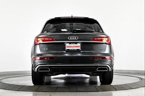 2025 Audi Q5 45 S line Premium Plus