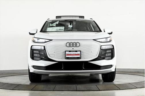 2025 Audi Q6 e-tron Premium Plus quattro