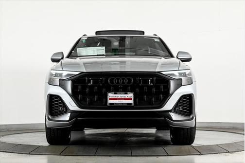 2025 Audi Q8 55 Premium Plus
