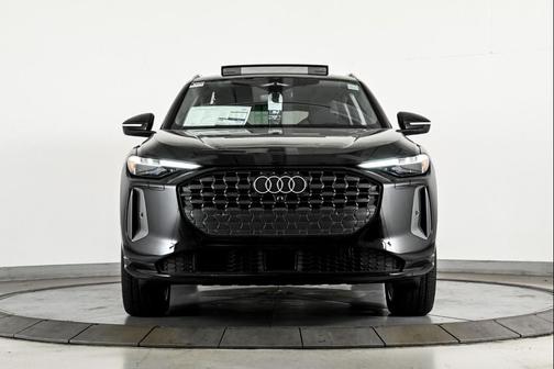 2025 Audi Q5 Premium Plus 2.0 TFSI quattro