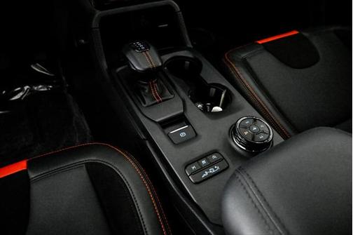 2024 Ford Ranger Raptor/ 17 Beadlock/ Spray Bedliner