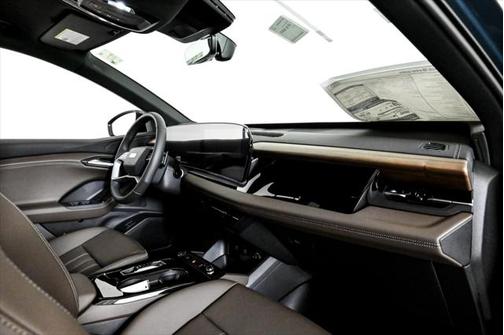 2025 Audi Q6 e-tron Premium quattro