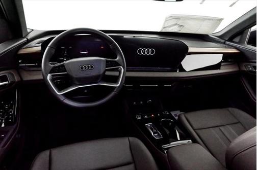 2025 Audi Q6 e-tron Premium quattro