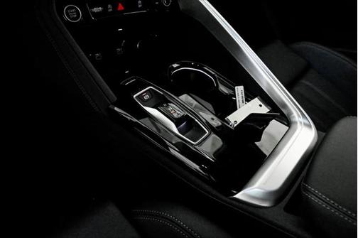 2025 Audi Q5 Premium Plus 2.0 TFSI quattro
