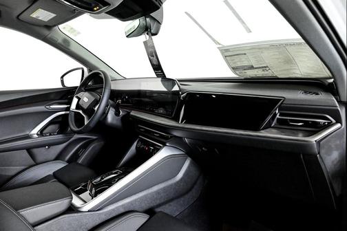 2025 Audi Q5 Premium Plus 2.0 TFSI quattro