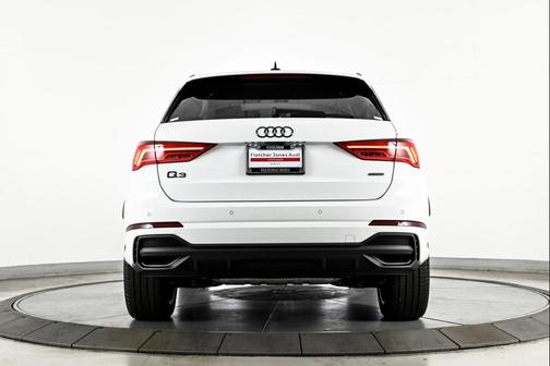 2025 Audi Q3 S line Premium 45 TFSI quattro