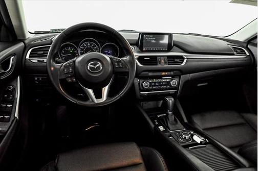 2016 Mazda Mazda6 i Touring