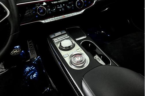 2022 Genesis GV70 3.5T Sport/ Sport Prestige/ Sport Advanced