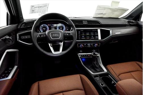 2025 Audi Q3 45 S line Premium Plus