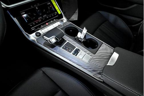 2025 Audi A6 Premium 55 TFSI quattro