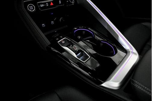 2025 Audi Q5 Premium 2.0 TFSI quattro