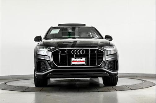 2022 Audi Q8 55 Premium Plus