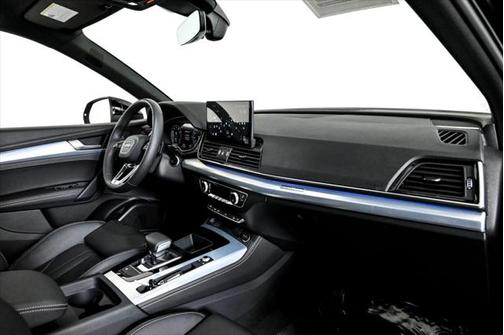 2025 Audi Q5 45 S line Premium Plus