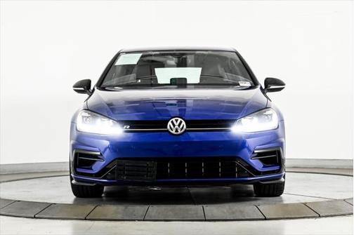 2018 Volkswagen Golf R 2.0T DSG