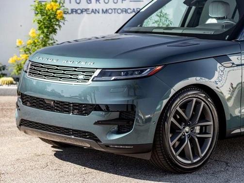 2025 Land Rover Range Rover Sport P360 SE