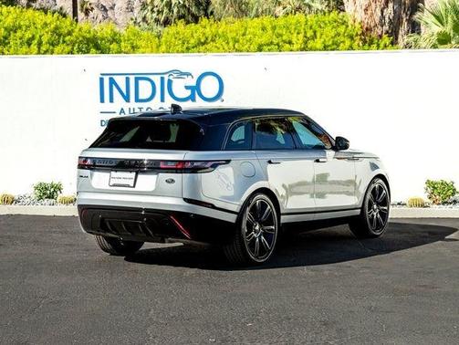 Hakuba Silver 2022 Land Rover Range Rover Velar R-Dynamic S