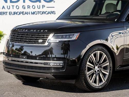 Santorini Black 2024 Land Rover Range Rover P530 Autobiography