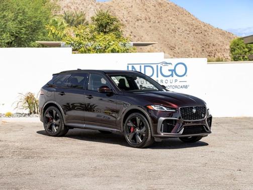 2025 Jaguar F-PACE SVR 575 Edition