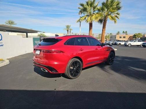 2025 Jaguar F-PACE P400 R-Dynamic S