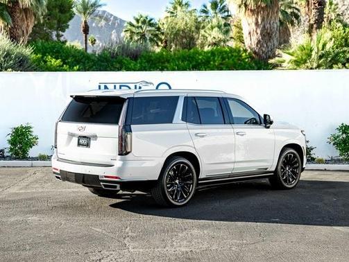 2025 Cadillac Escalade Premium Luxury