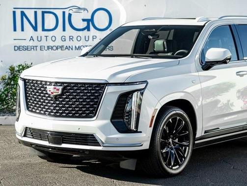 2025 Cadillac Escalade Premium Luxury